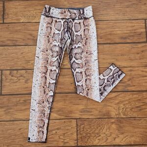 True Religion snakeskin design women's small yoga workout legging pants
